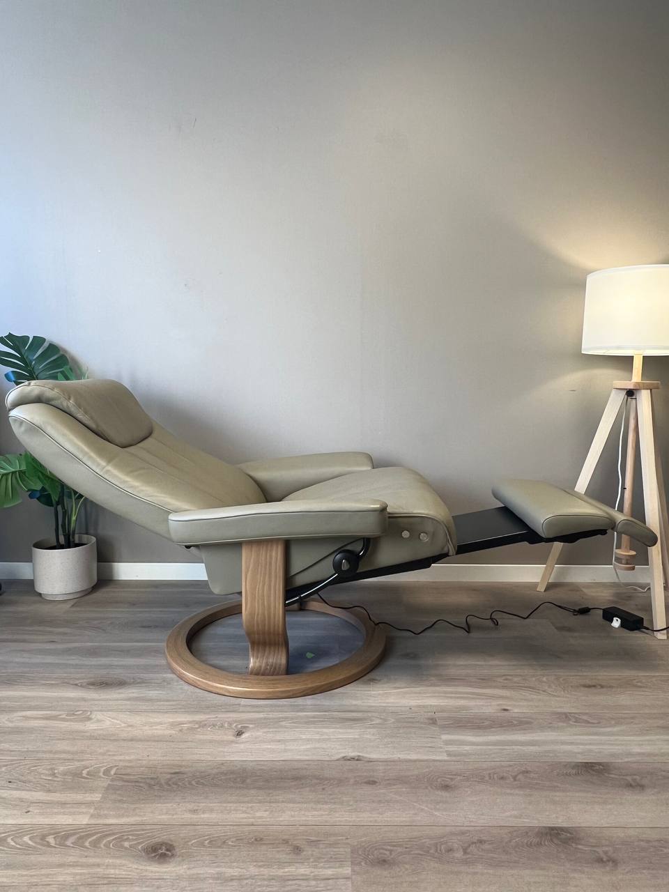 Stressless Bliss Power lenestol (L) i olivengrønt skinn