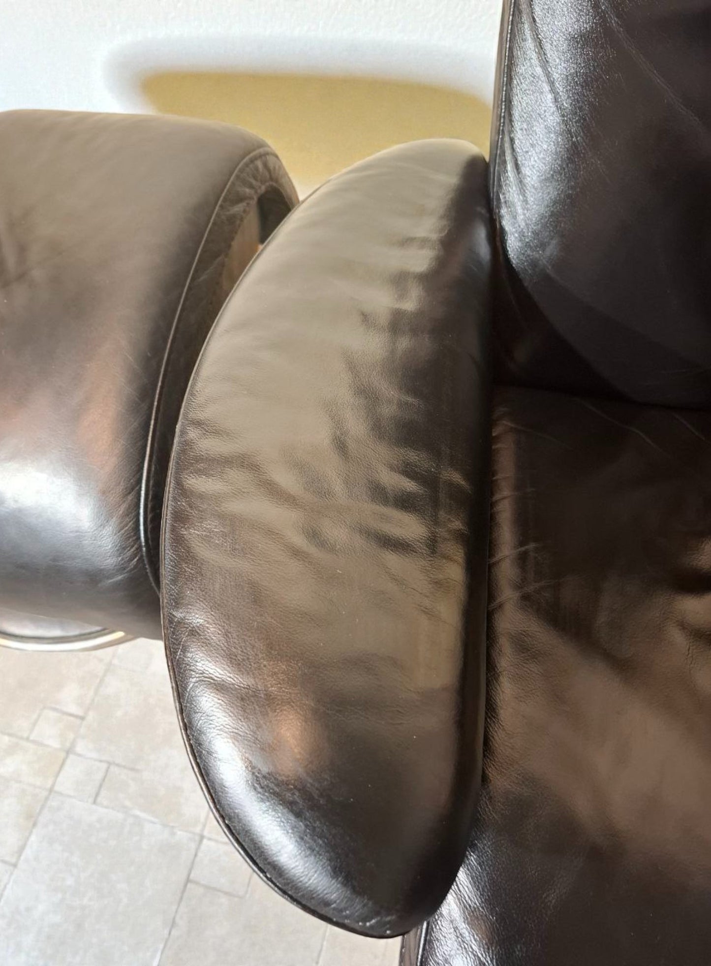 Stressless Blues (M) lenestol med krakk – Eksklusiv komfort | MøbelGlede