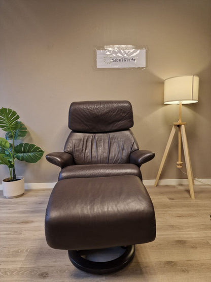 Brukt Stressless Capri (L) lenestol m/krakk i brun - bakvisning