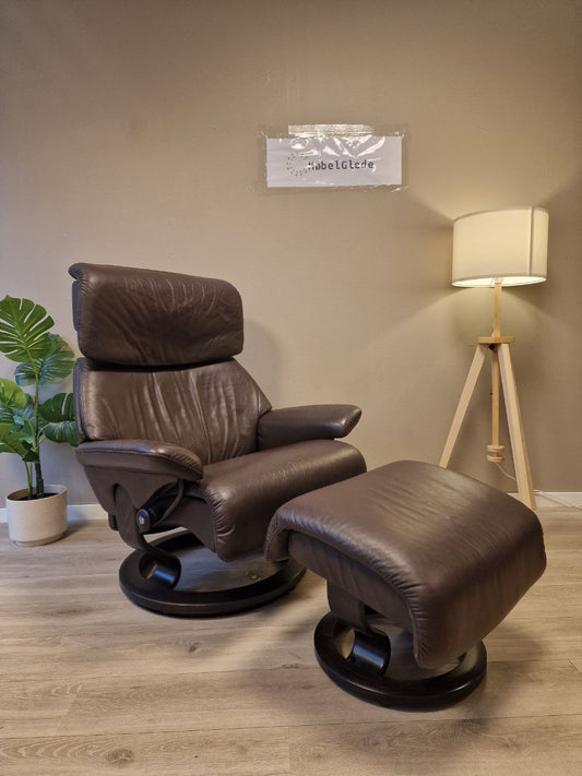 Brukt Stressless Capri (L) lenestol m/krakk i brun - skravisning