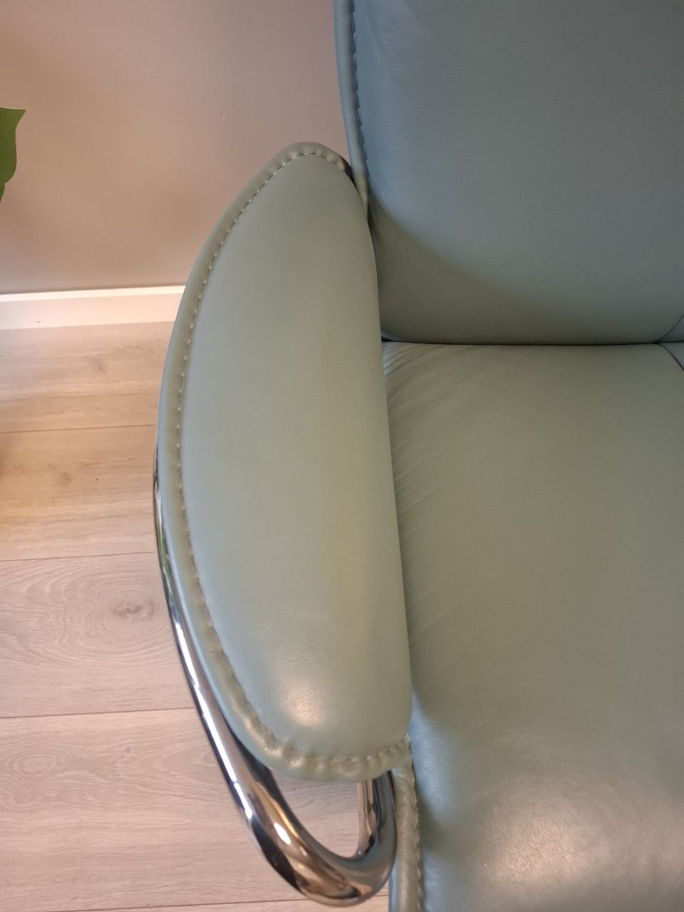 Brukt Ekornes Stressless City Star lenestol m/krakk i blå - naerbilde