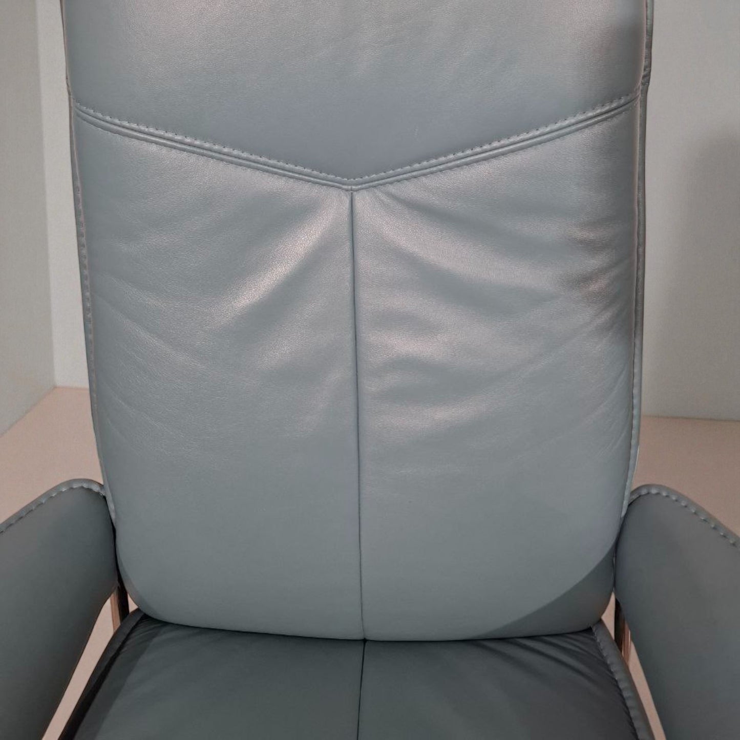 City Star Stressless lenestol m/krakk – Blå skinn | Ekornes kvalitet hos MøbelGlede