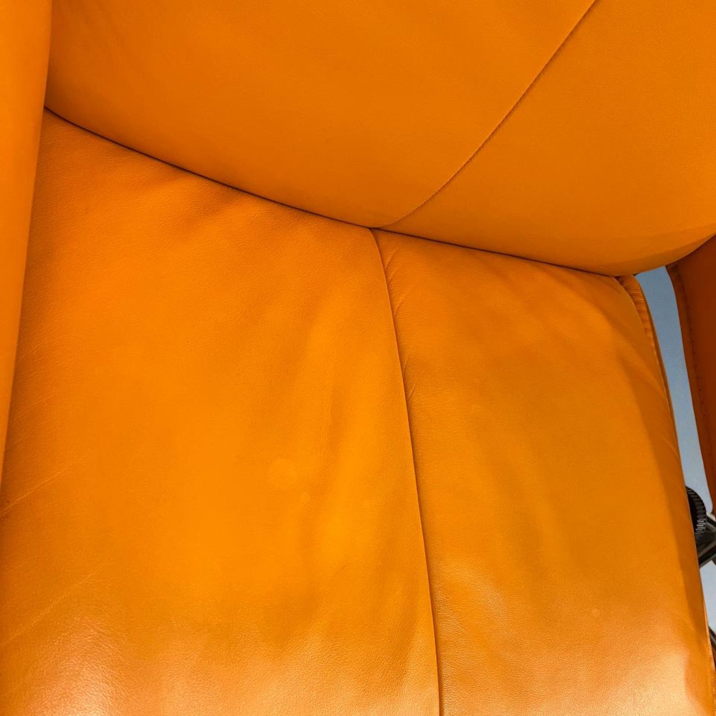 Stressless City Star lenestol m/krakk – Romslig Orange | MøbelGlede