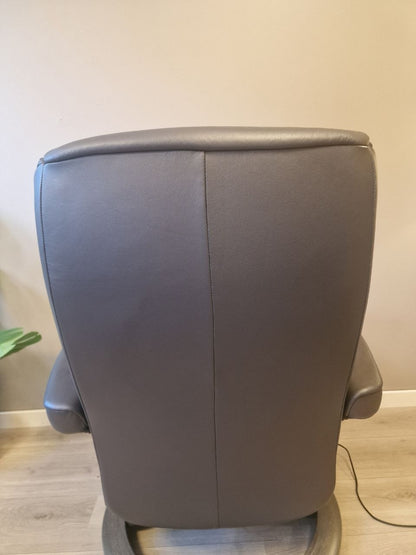Stressless Dover Power lenestol (M) i grå skinn