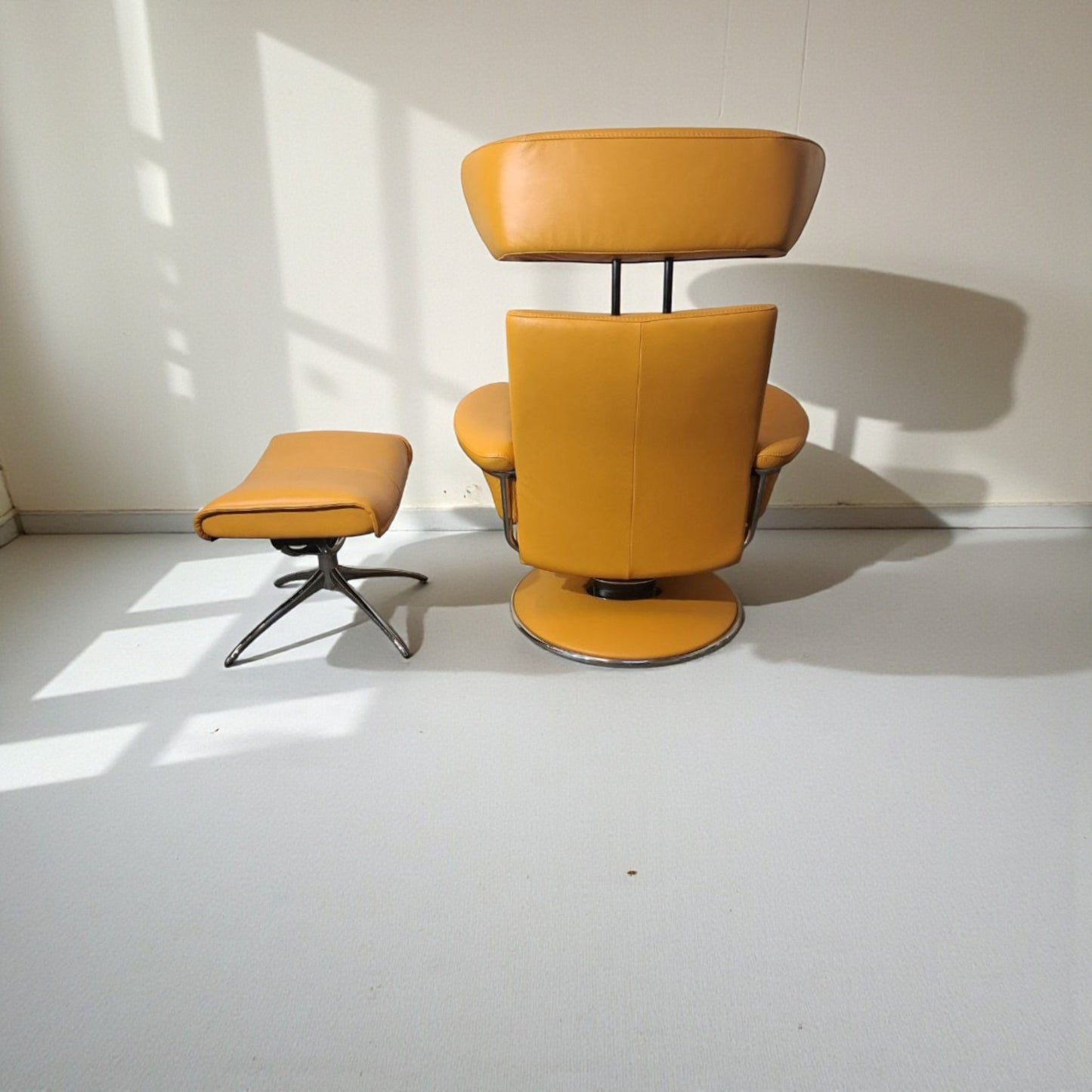 Stressless Jazz lenestol med krakk | Ekornes | Komfort & kvalitet – MøbelGlede