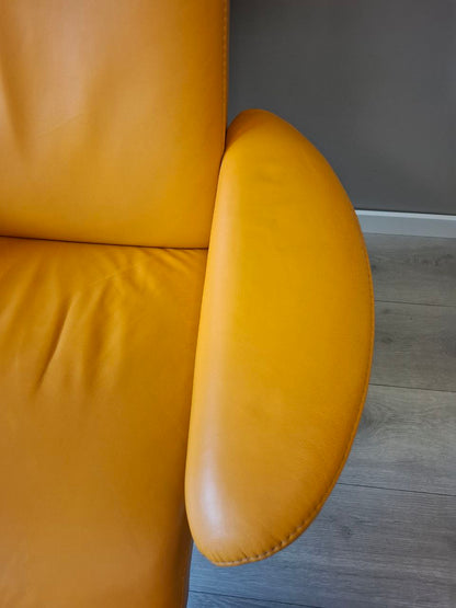 PENT BRUKT | Stressless Jazz (M) lenestol med krakk i oransje - ikonisk modell