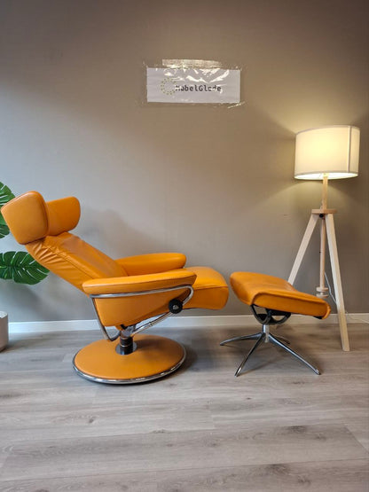 PENT BRUKT | Stressless Jazz (M) lenestol med krakk i oransje - ikonisk modell