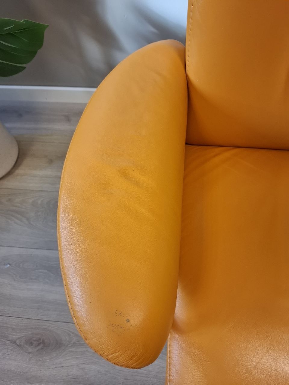 Stressless Jazz (M) lenestol m/krakk i oransje