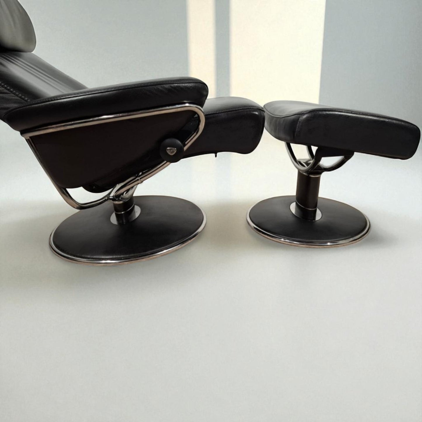 Stressless Jazz M Lenestol m/Krakk – Ikonisk Design | MøbelGlede
