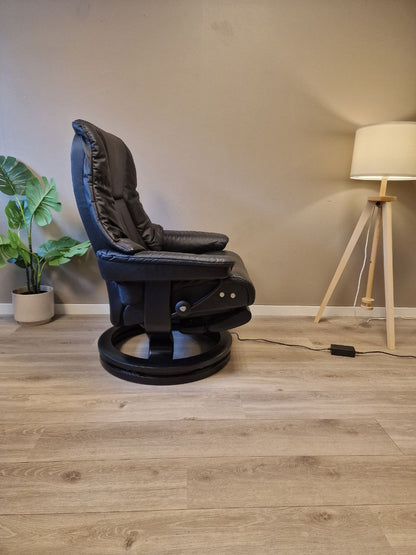 Stressless Live Power lenestol (L) i svart skinn