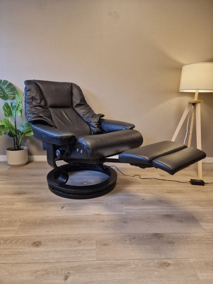 Stressless Live Power lenestol (L) i svart skinn