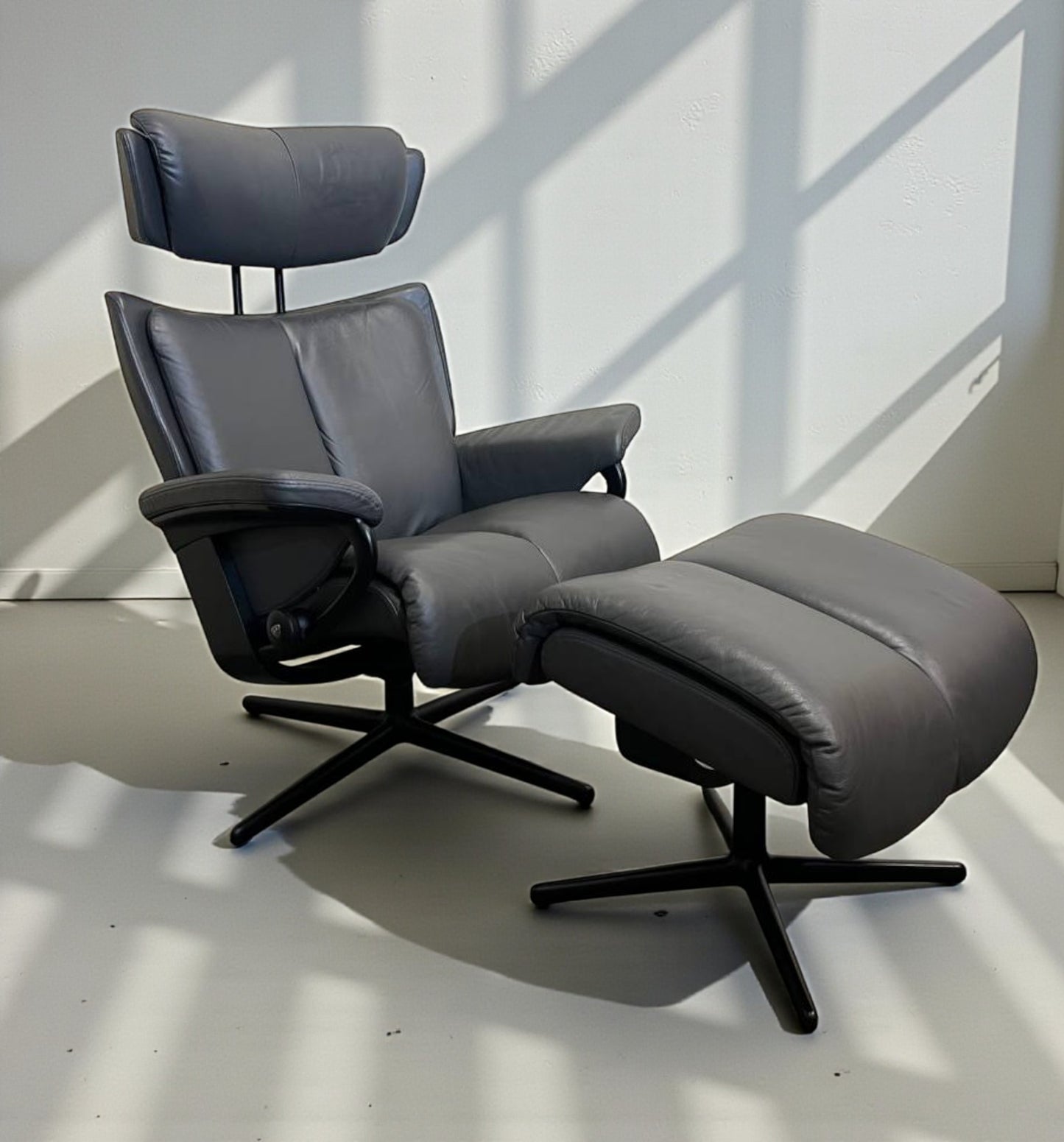 Stressless Magic (M) lenestol med krakk – Nesten som ny | MøbelGlede