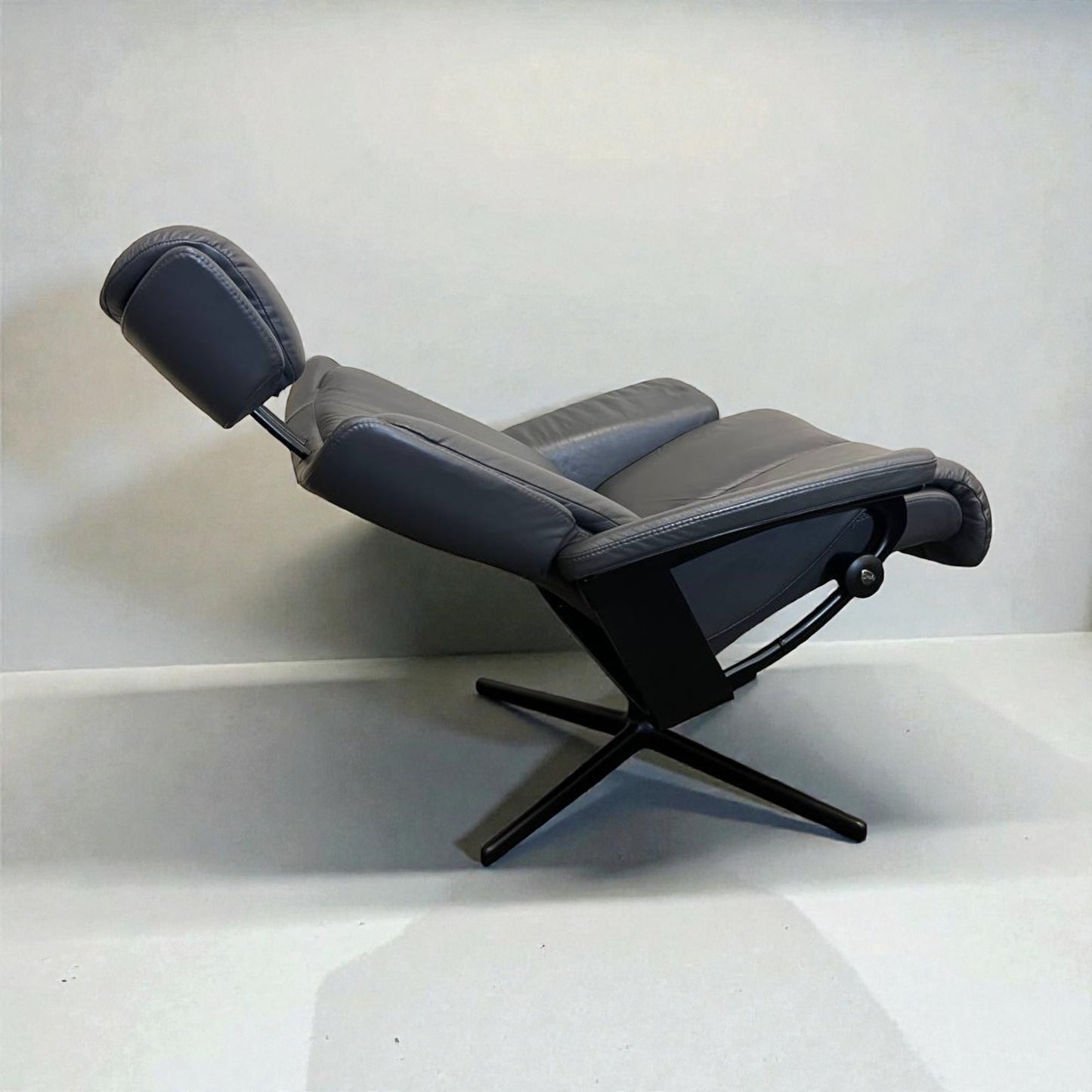 Stressless Magic (M) lenestol med krakk – Nesten som ny | MøbelGlede