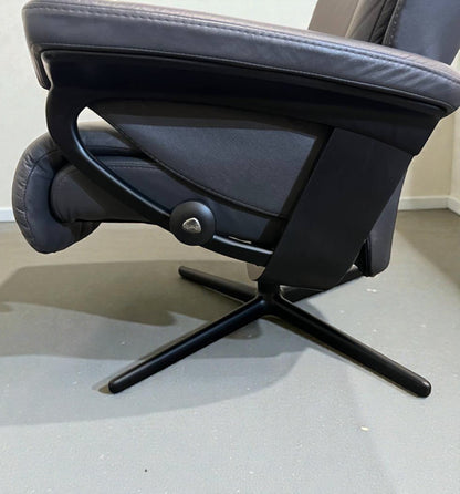 Stressless Magic (M) lenestol med krakk – Nesten som ny | MøbelGlede