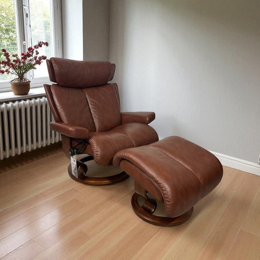 Stressless Magic lenestol med krakk – Cognac-skinn | MøbelGlede