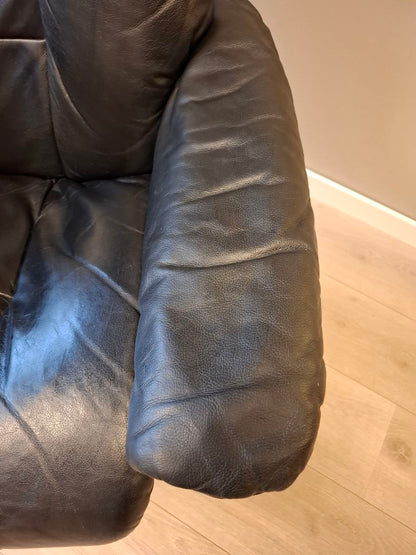 Brukt Stressless Mayfair (M) lenestol i svart - helvisning