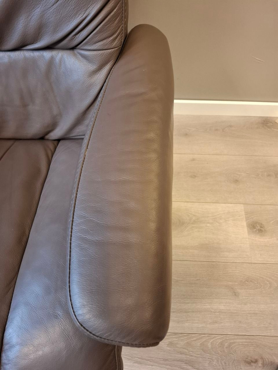 Stressless Memphis lenestol m.krakk i lys brun