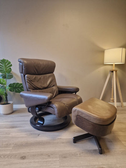 Stressless Memphis lenestol m.krakk i lys brun