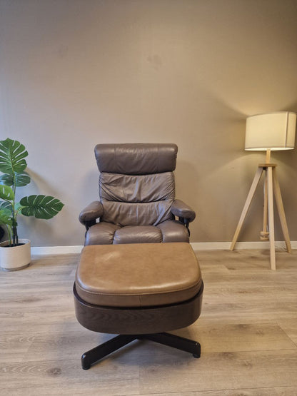 Stressless Memphis lenestol m.krakk i lys brun