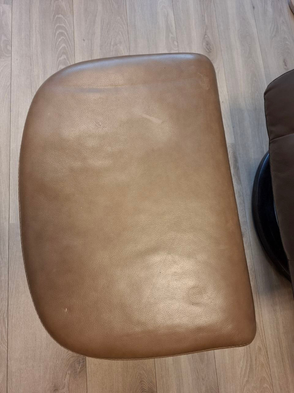 Stressless Memphis lenestol m.krakk i lys brun