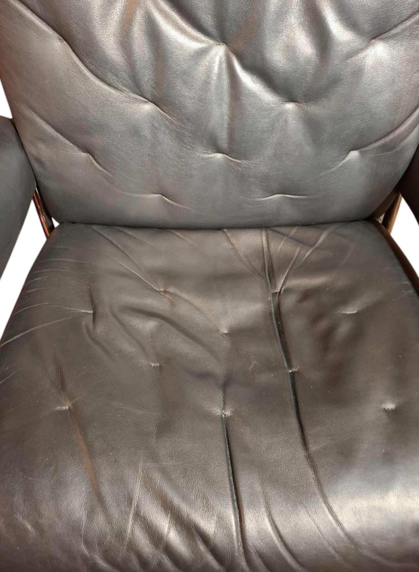 Stressless Metro med krakk i svart skinn – Kupp hos MøbelGlede