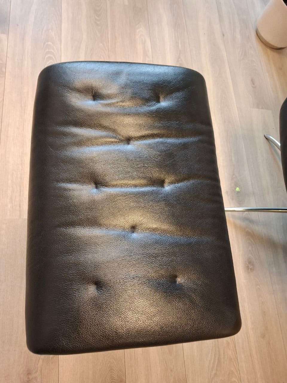Stressless Metro lenestol m/krakk i svart