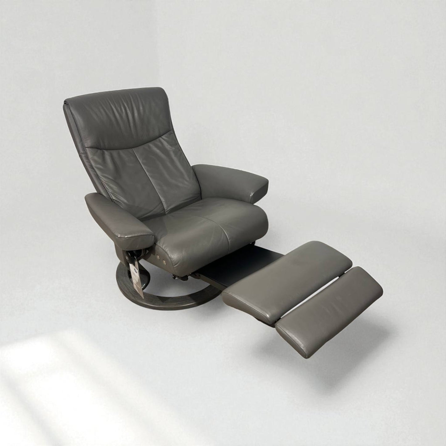 Stressless Peace Power (M) lenestol med fotstøtte – Komfort og stil | MøbelGlede Bergen