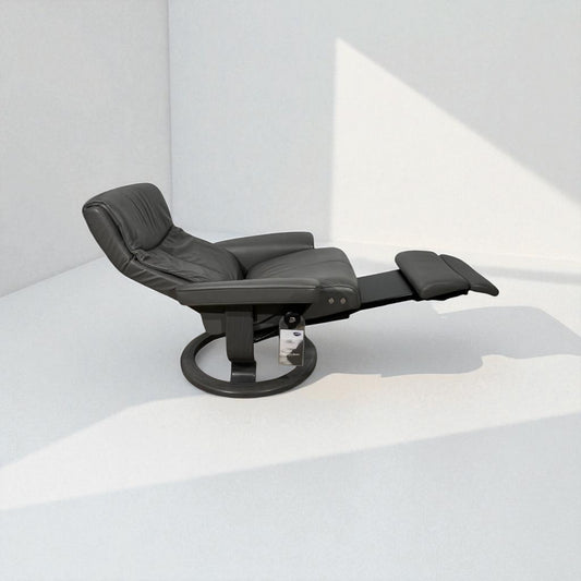 Stressless Peace Power (M) lenestol med fotstøtte – Komfort og stil | MøbelGlede Bergen