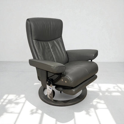 Stressless Peace Power (M) lenestol med fotstøtte – Komfort og stil | MøbelGlede Bergen