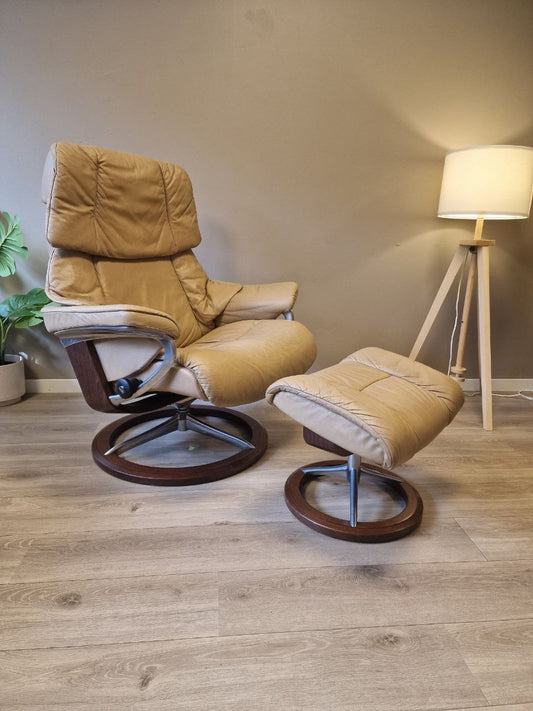 Stressless Reno (L) signatur lenestol m/krakk i beige skinn