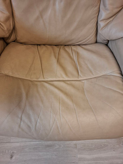 Stressless Reno (L) signatur lenestol m/krakk i beige skinn