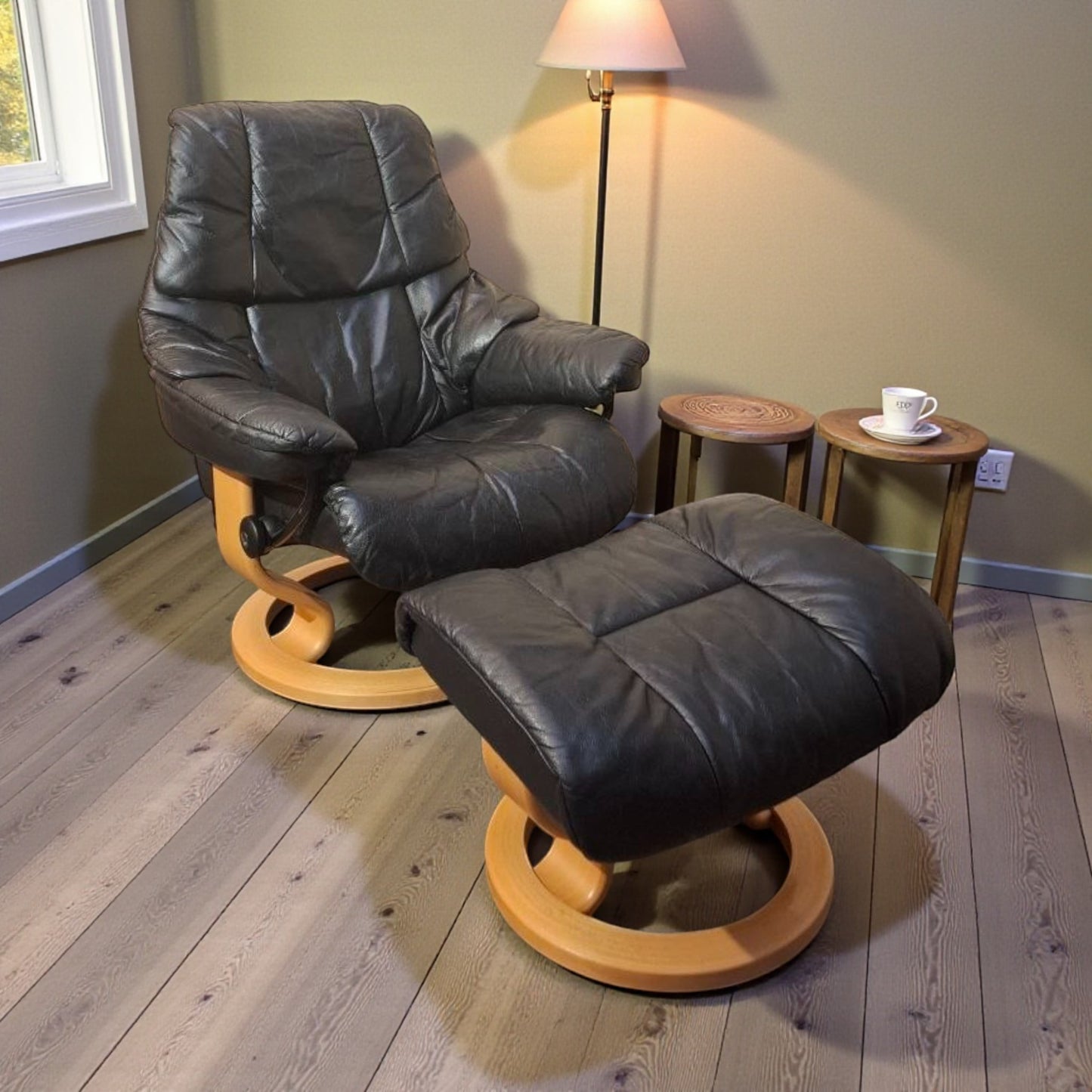 Stressless Reno / Vegas lenestol (M) m/krakk – Komfort & kvalitet | MøbelGlede