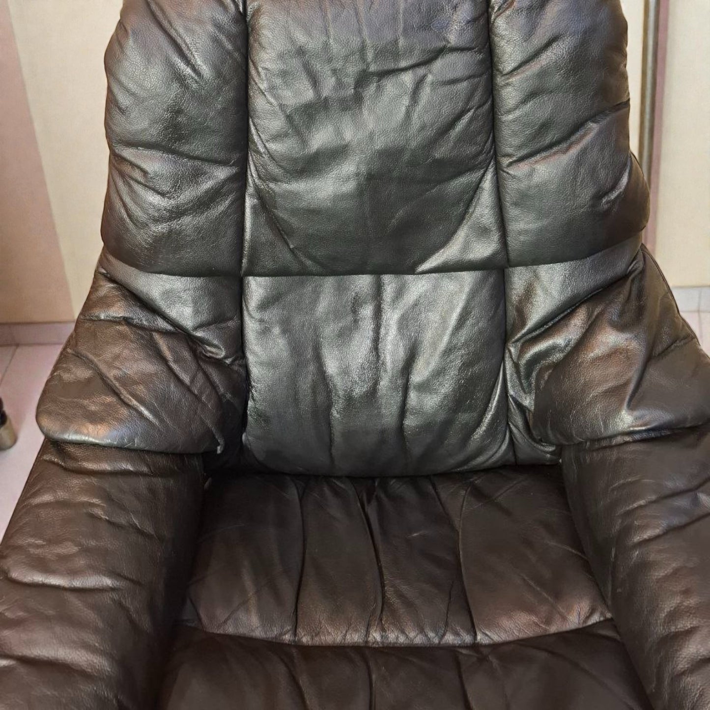 Stressless Reno / Vegas lenestol (M) m/krakk – Komfort & kvalitet | MøbelGlede