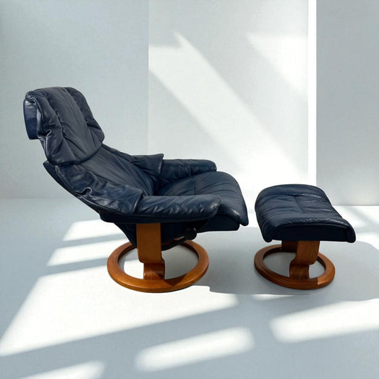 Stressless Reno (M) lenestol med krakk – ekte skinn – Pent brukt | MøbelGlede