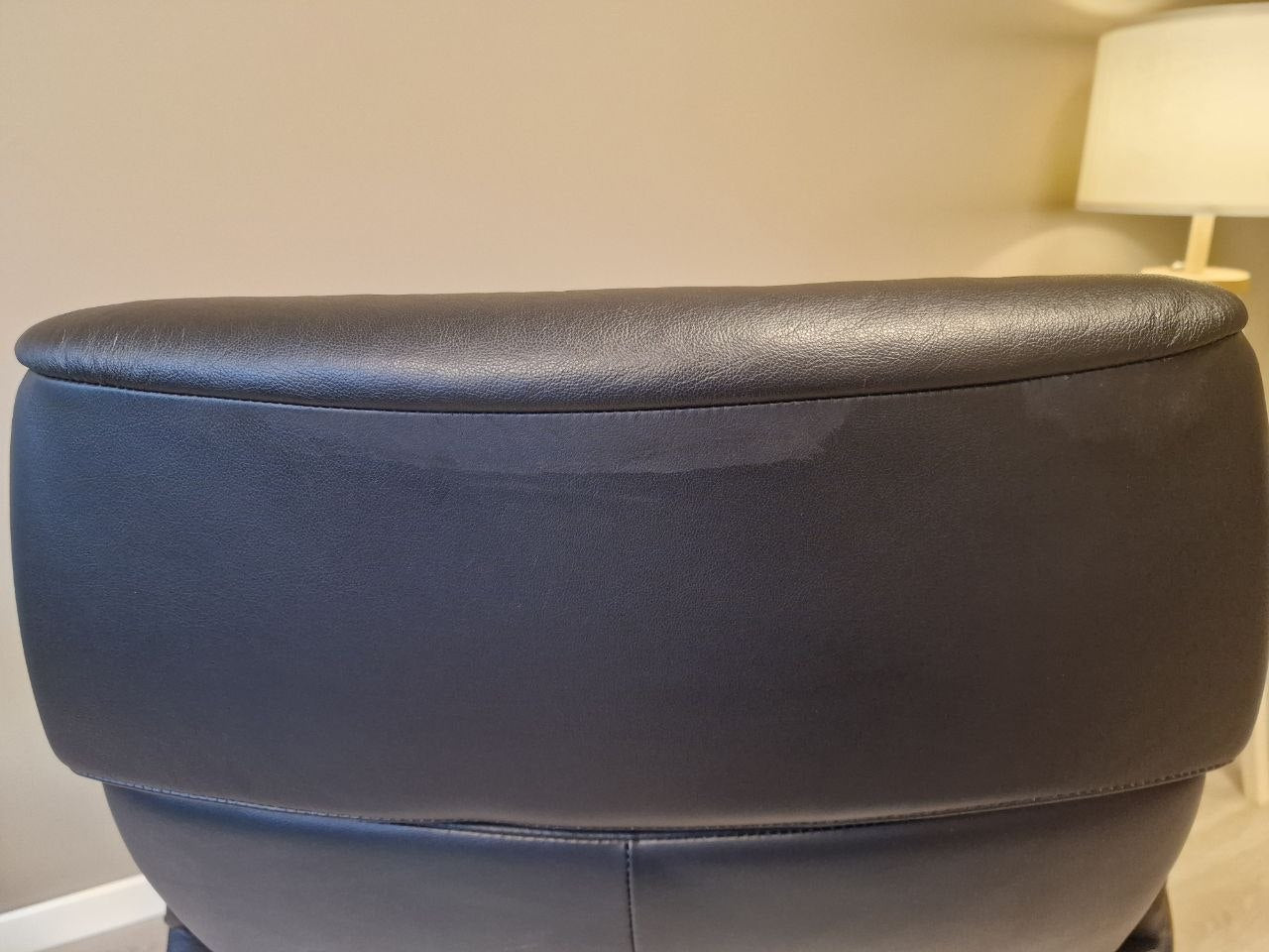 Stressless Ruby lenestol m/krakk i sort