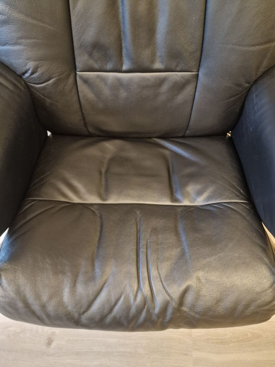 Stressless Ruby lenestol m/krakk i sort