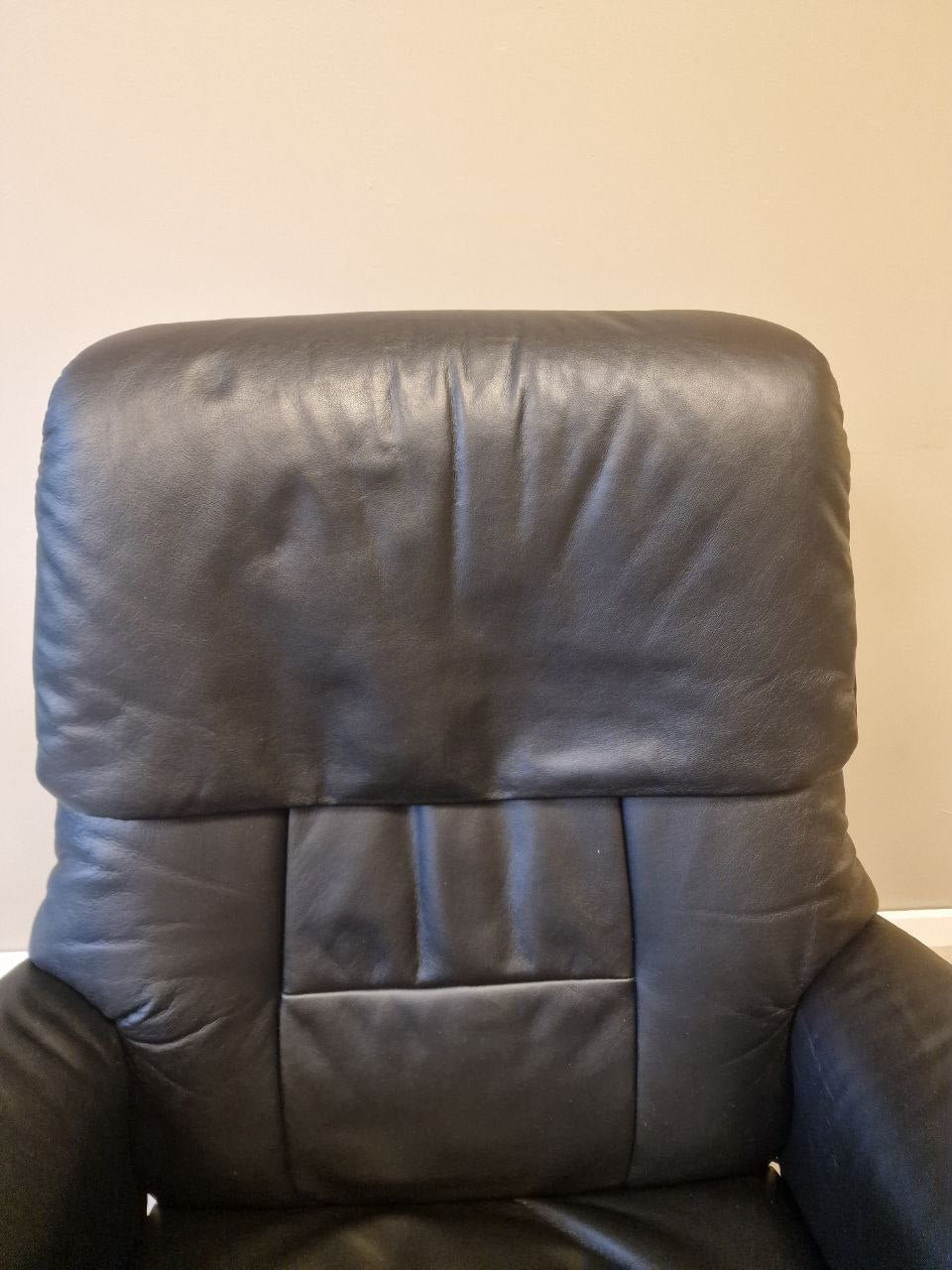 Stressless Ruby lenestol m/krakk i sort