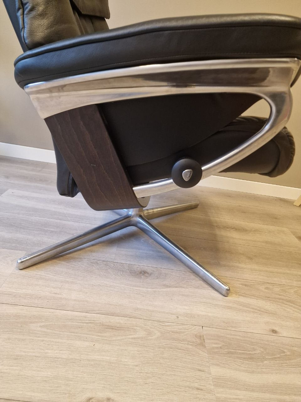Stressless Ruby lenestol m/krakk i sort