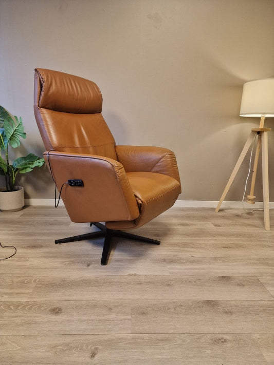 Stressless® Scott motorisert lenestol i cognac skinn