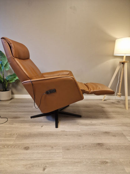 Stressless® Scott motorisert lenestol i cognac skinn