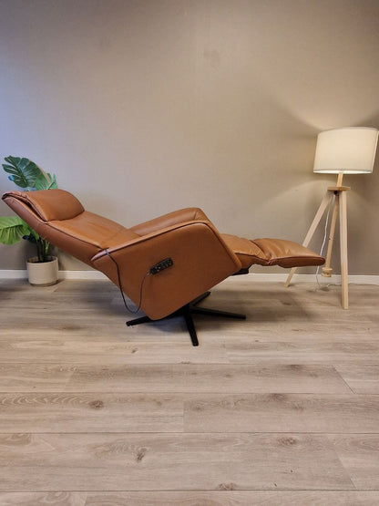 Stressless® Scott motorisert lenestol i cognac skinn