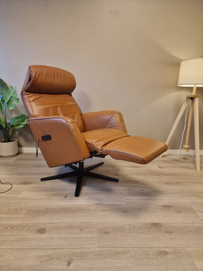 Stressless® Scott motorisert lenestol i cognac skinn