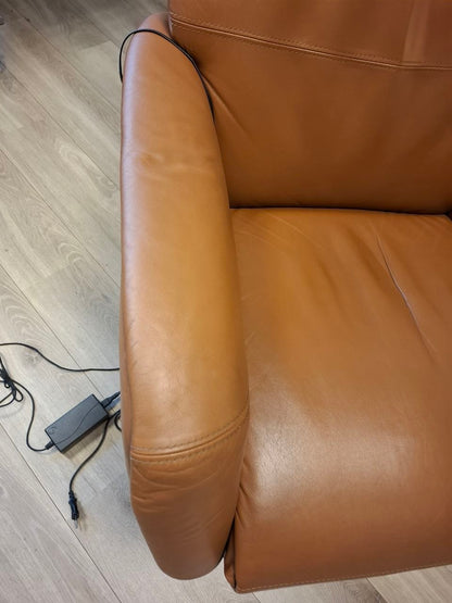 Stressless® Scott motorisert lenestol i cognac skinn