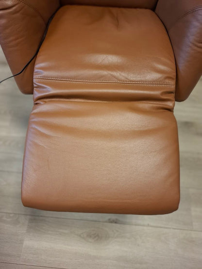 Stressless® Scott motorisert lenestol i cognac skinn