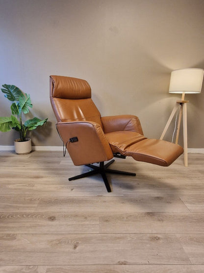 Stressless® Scott motorisert lenestol i cognac skinn