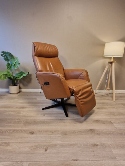 Stressless® Scott motorisert lenestol i cognac skinn