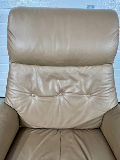 Stressless® Ekornes View (M) lenestol m/krakk