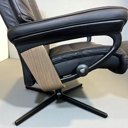 Stressless View hvilestol Western Grå med krakk – Sjelden mulighet | MøbelGlede