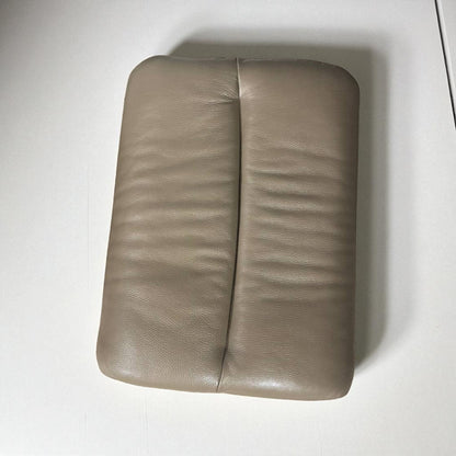 Stressless View (M) Lenestol med Krakk – Mørk Beige Skinn | MøbelGlede
