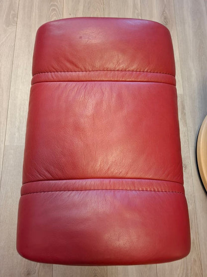 Stressless Wing (M) lenestol m/krakk i rød skinn